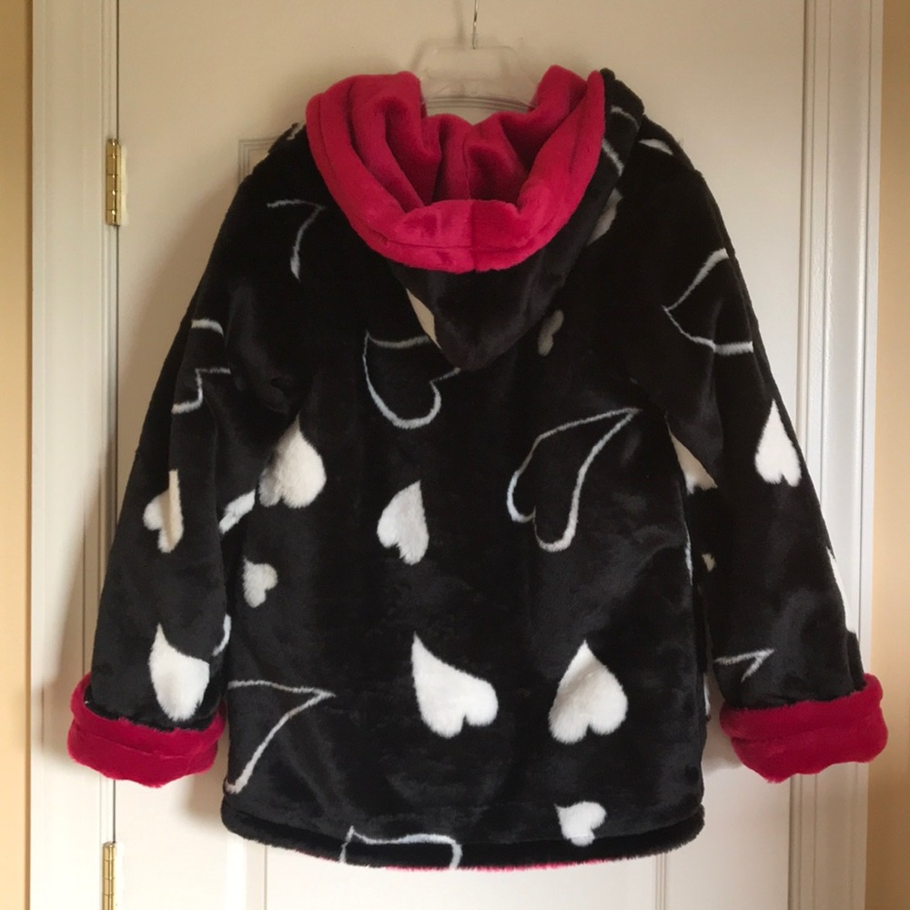 Beautiful Custom Made Reversible Jacket - image 3